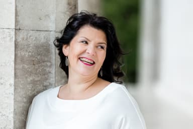 Sabine Haller-Bieringer
